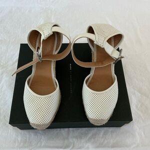 MARC JACOBS Dorsey Wedge PerforatedLamb Leather Ankle Strap Espadrille (Size:38)